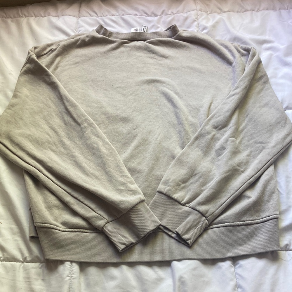 H&M Sweater